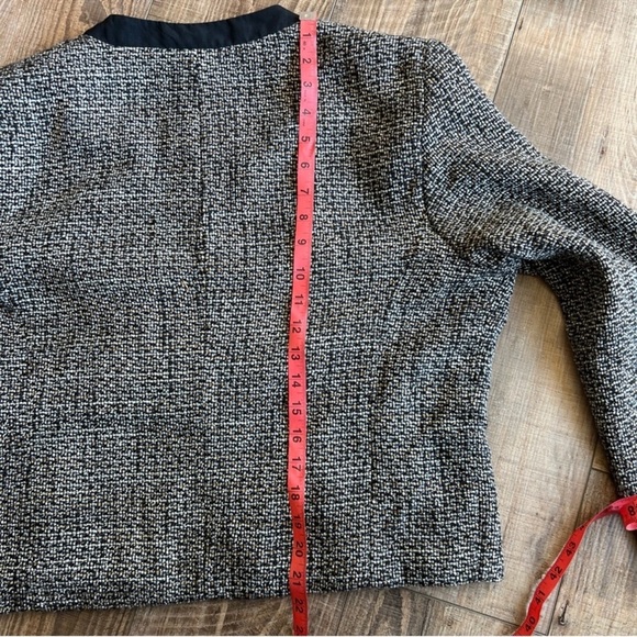 Dana Buchman Gray and Black Blazer - Picture 5 of 7